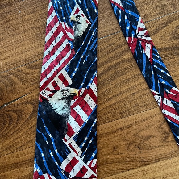 E. Graziano eagle and american flag Tie red white and blue - Picture 2 of 3